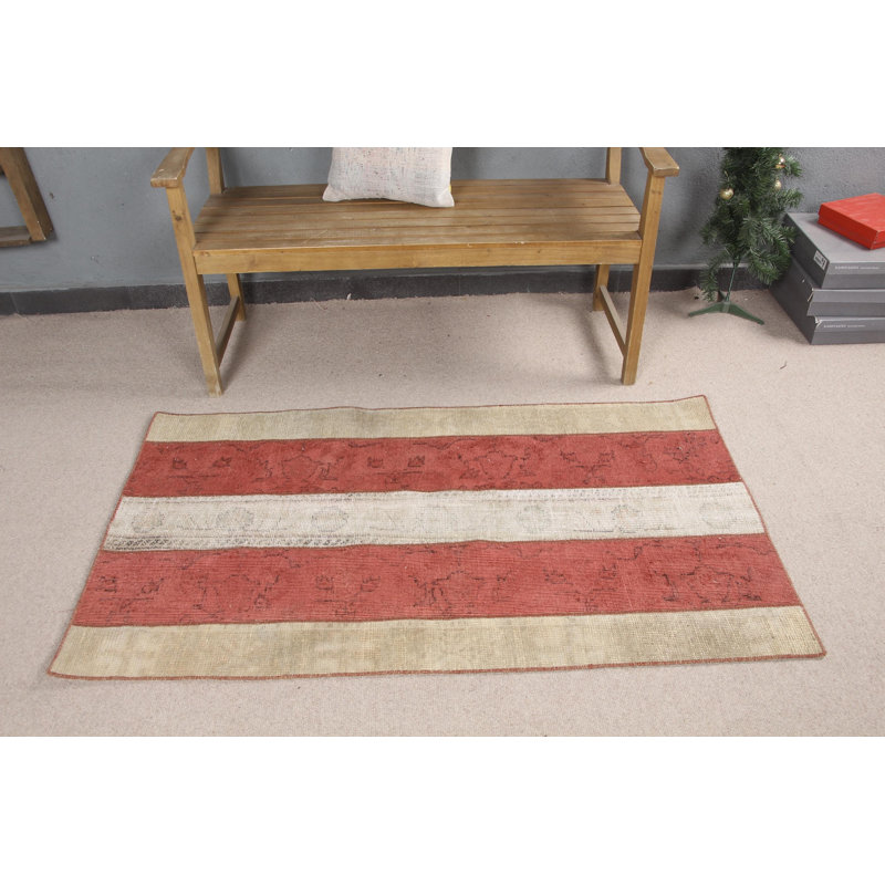Tapis turc vintage à rayures faites à la main en laine rouge et beige