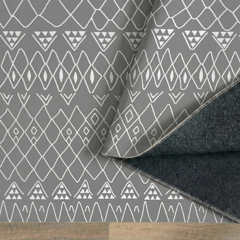 Tapis à motif géométrique marocain Thambiah, Rectangle 5 pi 3 po x 7 pi 7 po