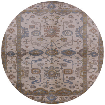Tapis brun à motif oriental
