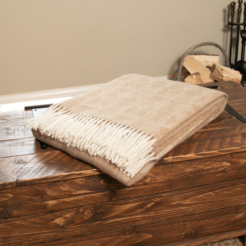 Knutsen Throw Blanket, Beige