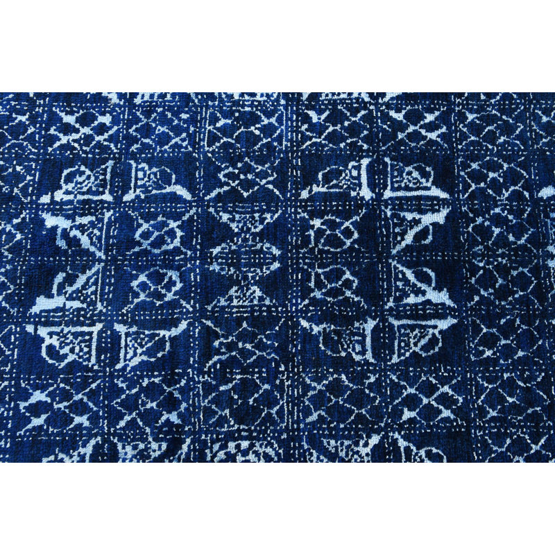 Iniguez Blue Rug