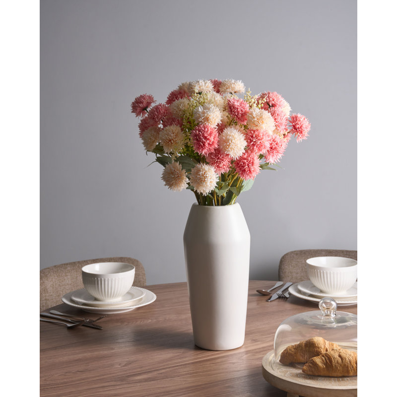 Fabric Arrangement