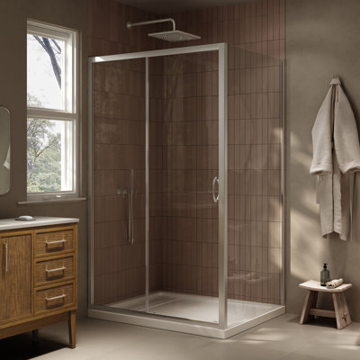 Ensemble de douche d'angle coulissant Breeze 48 po L x 36 po l x 75,59 po H en nickel satiné avec porte droite transparente, panneau latéral et receveur