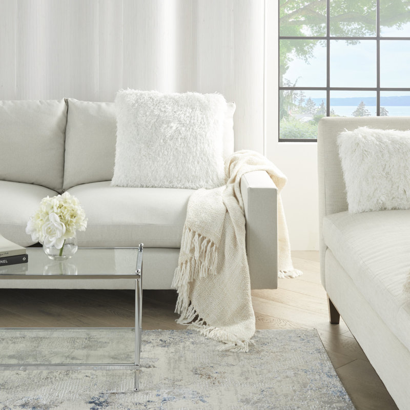 Coussin Super Shaggy, H 20 po x l 14 po, Blanc