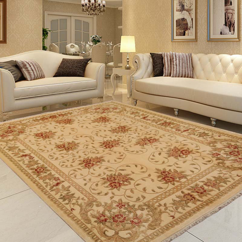 Honeyland Wool Oriental Area Rug in Beige, Rectangle 5'10" x 7'9"