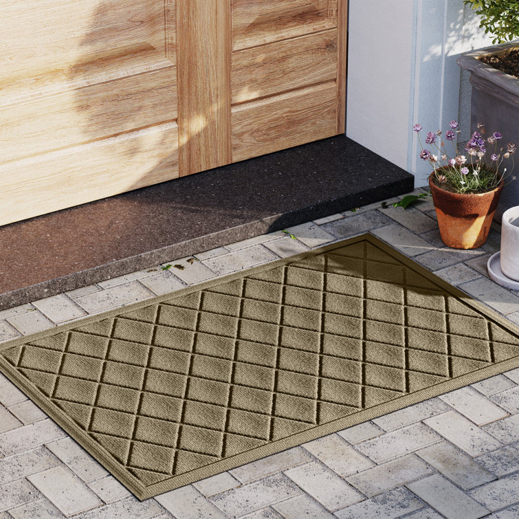 Waterhog Argyle Medium Gray 23 in. x 35 in. Pet Polyester Indoor Outdoor Door Mat