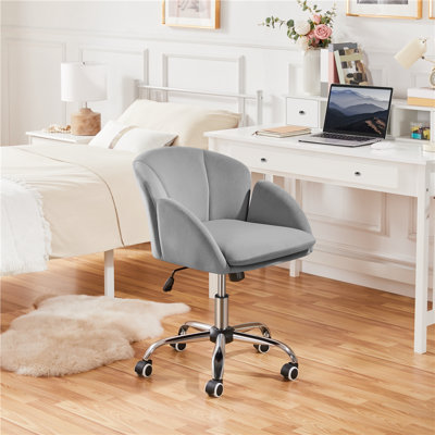 Desk Chair With Petal-shaped Backrest