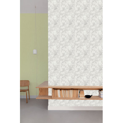 White Smoke Cracked Marble Print Non Woven Non-pasted Textured Wallpaper 57 Sq. Ft.