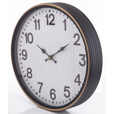 Amairany Metal Wall Clock