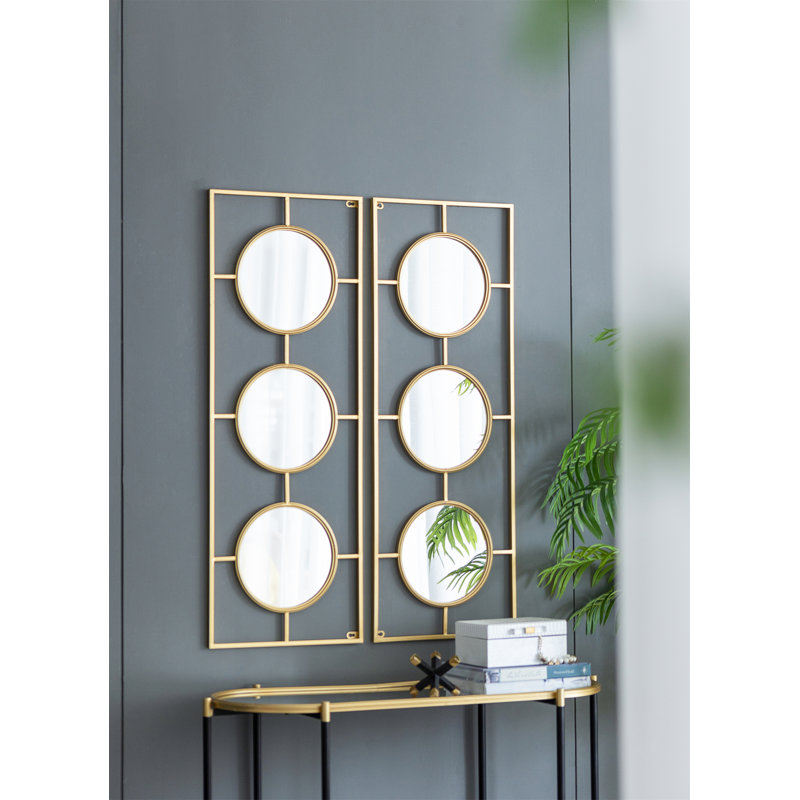 Miroir mural 3 pièces dans un cadre rectangulaire doré
