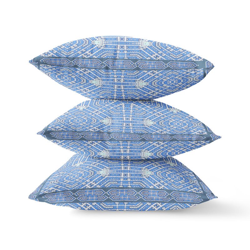 Coussin en suède avec fermeture à glissière Wreath Palace, 16 po x 16 po, Bleu / blanc