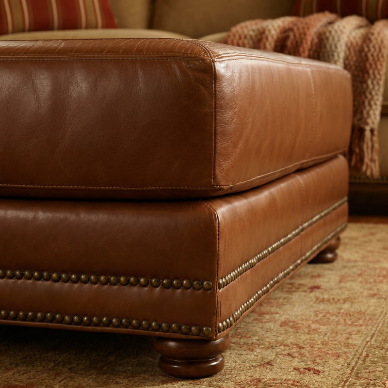 Repose-pieds cannelé brun 100% cuir 50 x 30 po Canyon