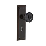 New York Plate with Decorative Keyhole and Crystal Black Door Knob