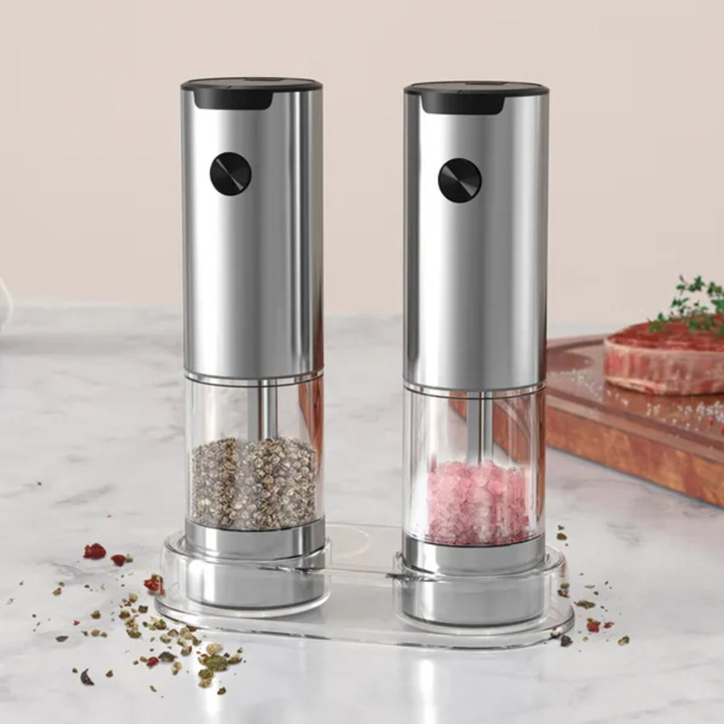 Ensemble de moulin à poivre et à sel 6,30 po x 2,99 po x 7,70 po, 6 lumières DEL grossières, acier inoxydable pour la cuisine