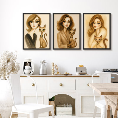 «Elegant Women with Cats», ensemble d'art mural encadré - 3 pièces de style rétro mettant en vedette des dames à la mode et des chats siamois, une œuvre d'art chic pour la chambre ou le salon