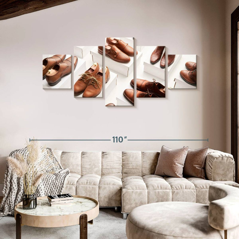 Classic Brown Shoes, H 42 po x l 92 po