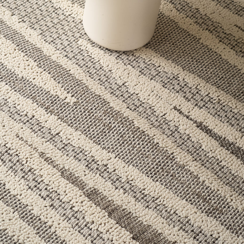 Rug Branch Hogar 5'X8' (Exact Size: 5'3" X 7'7") Abstract Indoor Area Rug, Grey Cream, Modern - Living Room, Bedroom, Dining Room, And Kitchen