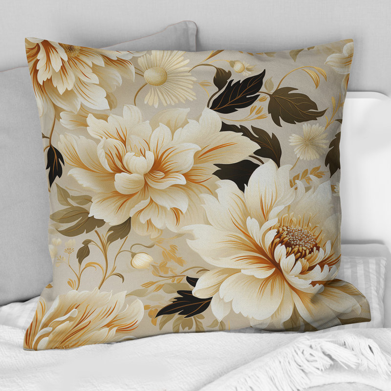 Coussin , H 16 po x l 16 po