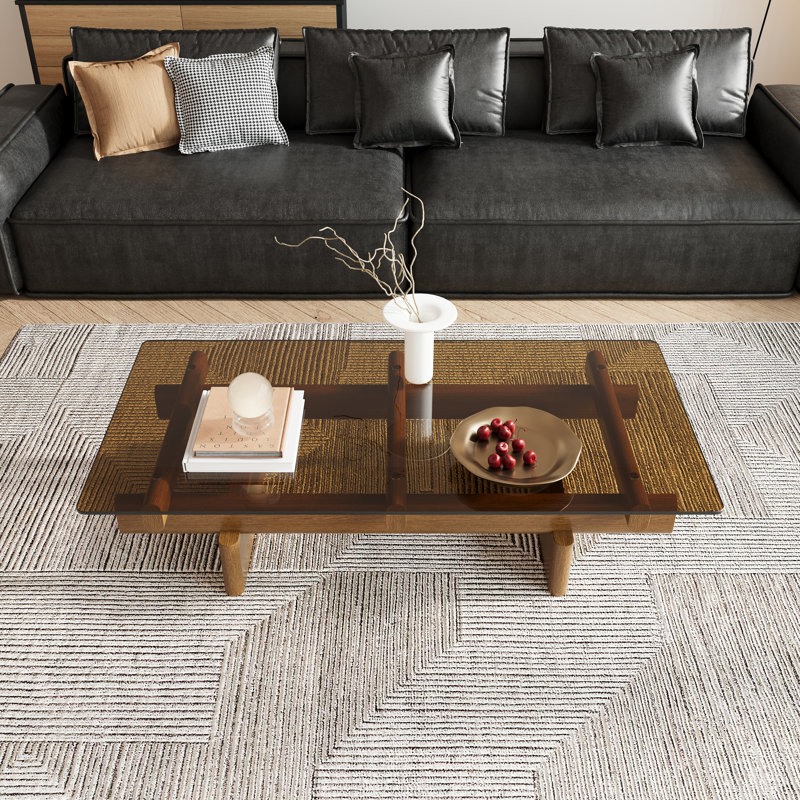 Table basse rectangulaire moderne 47,24 po, plateau en verre trempé brun pour le salon, table basse avec base en placage de bois massif, entièrement assemblée