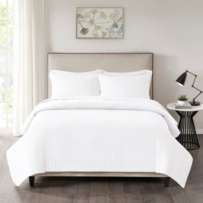 3 Piece Reversible Quilt Full/Queen - White Square Check, Fill, Cleanable In Washable Easily