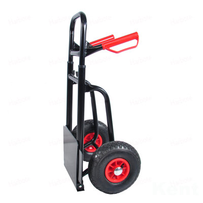 Chariot manuel robuste à double poignée, en acier, supportant une charge de 150 kg (330 lb), pour le déplacement de charges lourdes. Plateau équipé de roues en caoutchouc de 25 cm (10 po) pour le déménagement, l'entreposage, le jardinage et les courses.