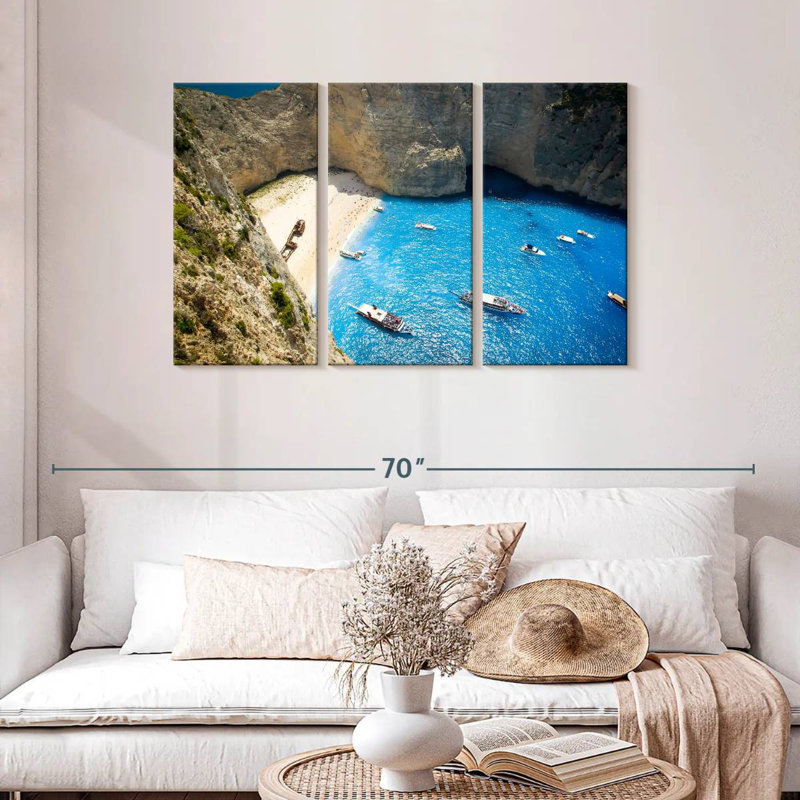 Aerial View Of Navagio Healey, H 28 po x l 45 po