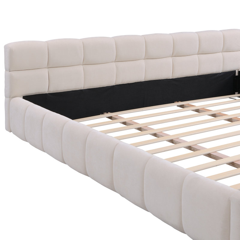 Élégante base de lit tapissier très grand, cadre de lit très grand en chenille avec tête de lit, lit plateforme en bois avec motif en damier pour la chambre à coucher, aucun sommier nécessaire, beige (88 po x 82 po x 24 po)
