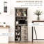 Armoire de cuisine rustique avec rangement et porte de grange coulissante rustique