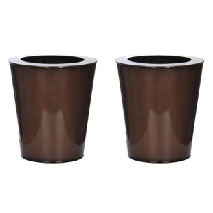 Metal Table Vase (Set of 2)