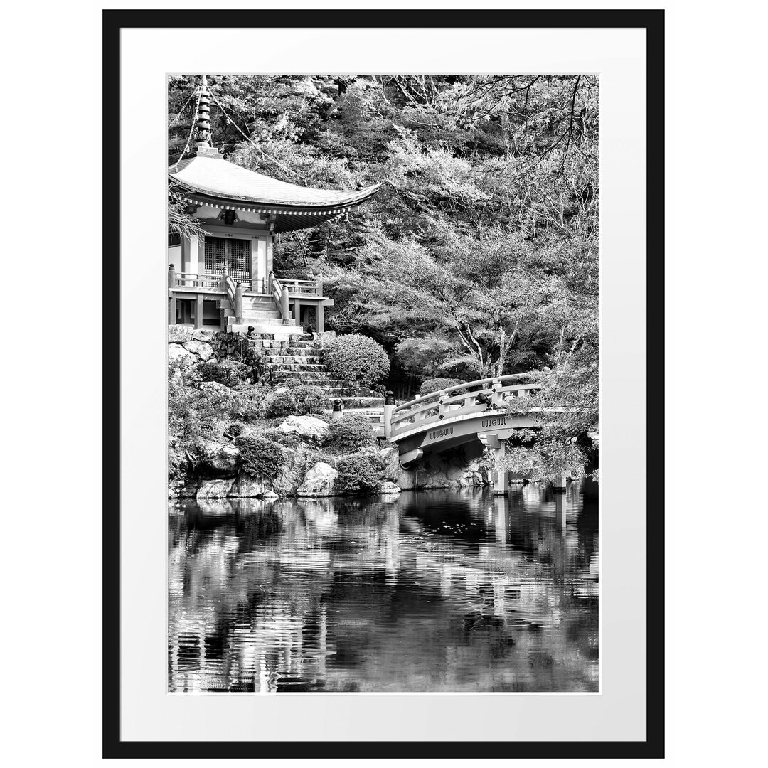 Gerahmtes Poster Wunderschönes Kloster in Japan