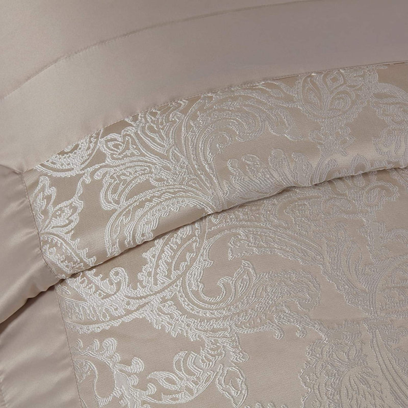 Engleman Polyester Paisley Bedspread with Pillow Shams, Cream