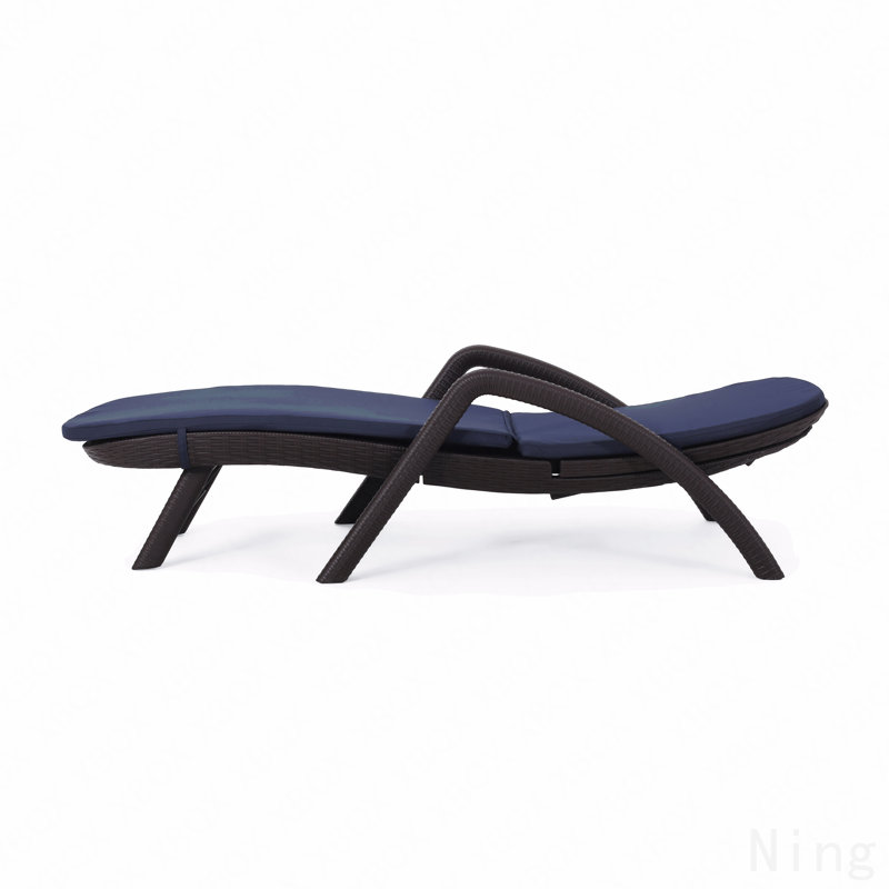Chaise longue avec coussin
