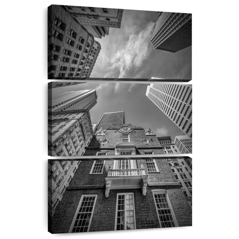 Nicci Boston Old State House - monochrome, H 32 po x l 20 po