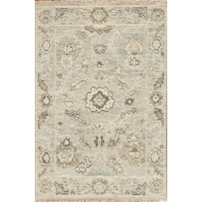 Cascade Handmade Wool Floral Area Rug