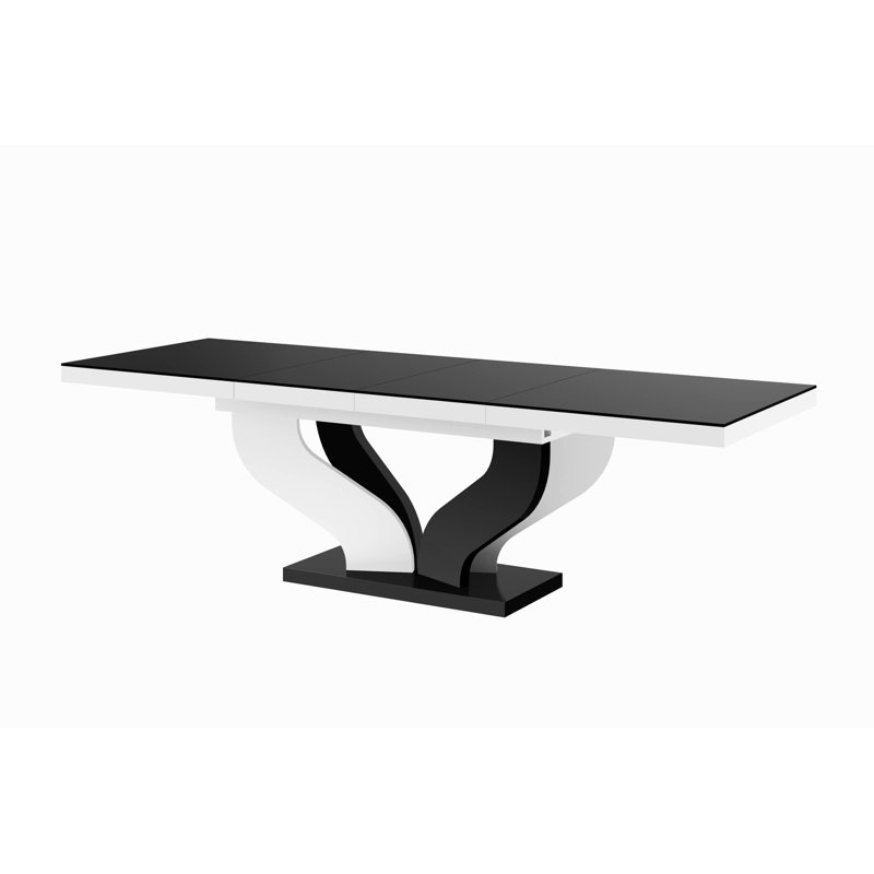 Dedrianna Extendable Dining Table