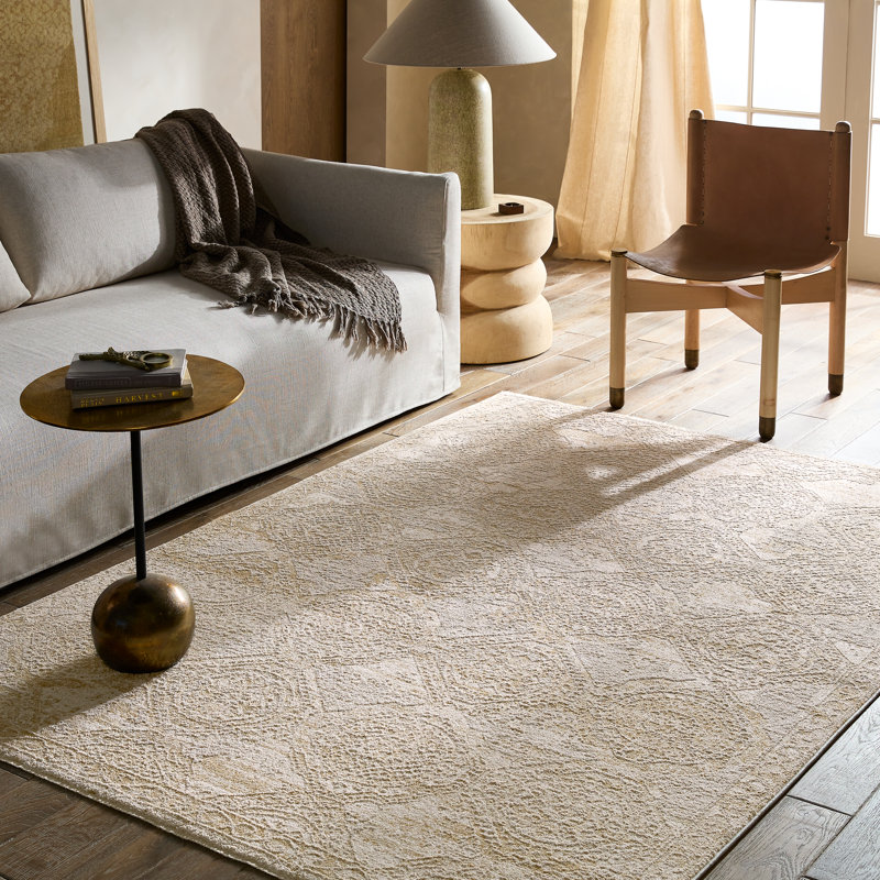 Tapis oriental blanc Vekhea, Rectangle 7 pi 9 po x 9 pi 9 po