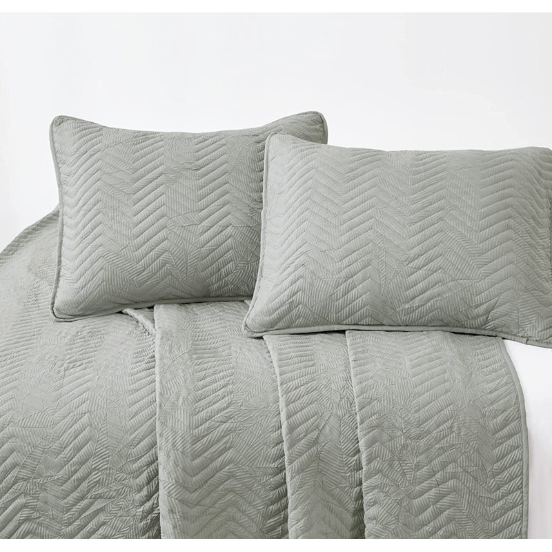 Gray Queen Size Reversible Microfiber Quilt Set