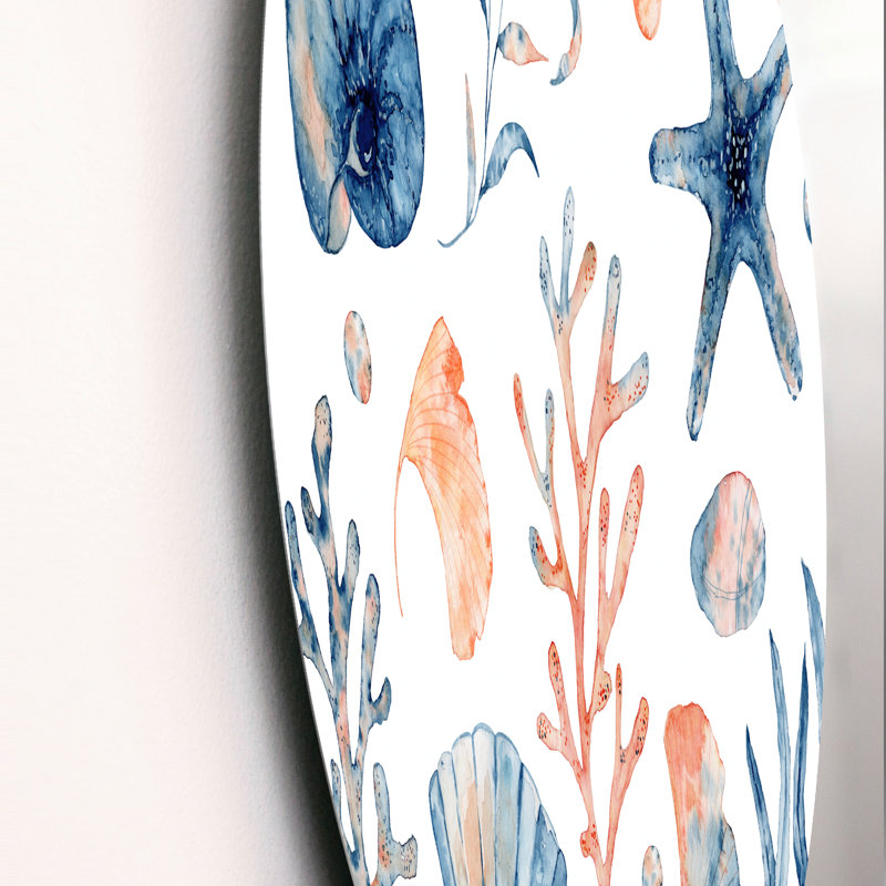 Coquillages bleus et roses sur fond blanc - art mural nautique et côtier en métal, H 36 po x l 36 po x P 1 po