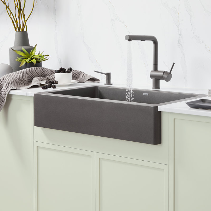 Vintera SILGRANIT 30" L X 19'' W Farmhouse Sink, Metallic Gray