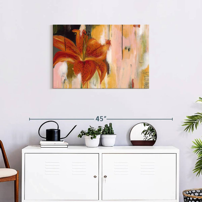 Harnek Stargazing Bloom, 20" H x 30" W