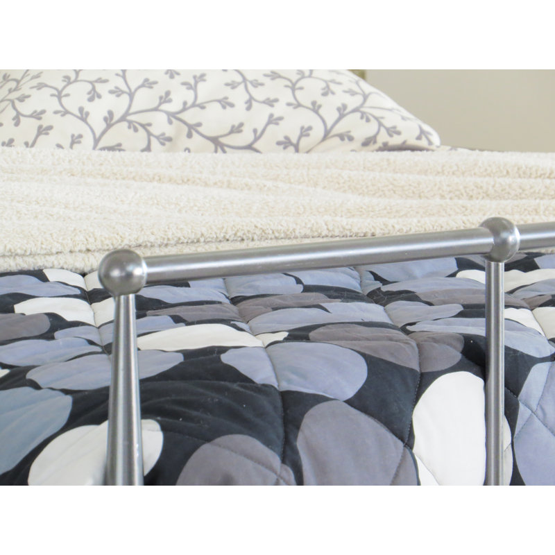Slaton Solid Wood Bed, Kingsize (5'), Silver