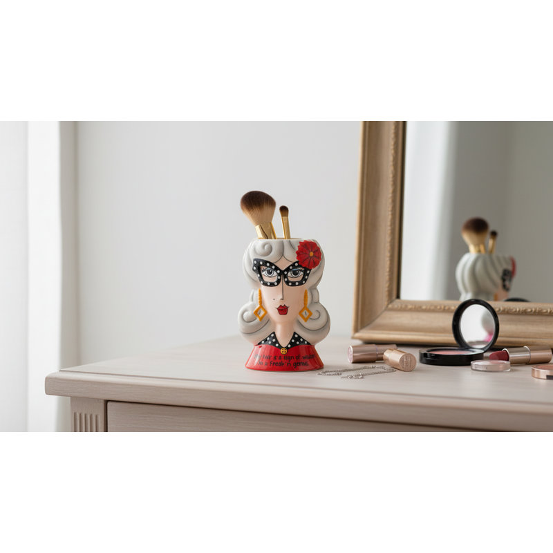 Dollymama's Makeup Brush Holder - Gray Hair Lady