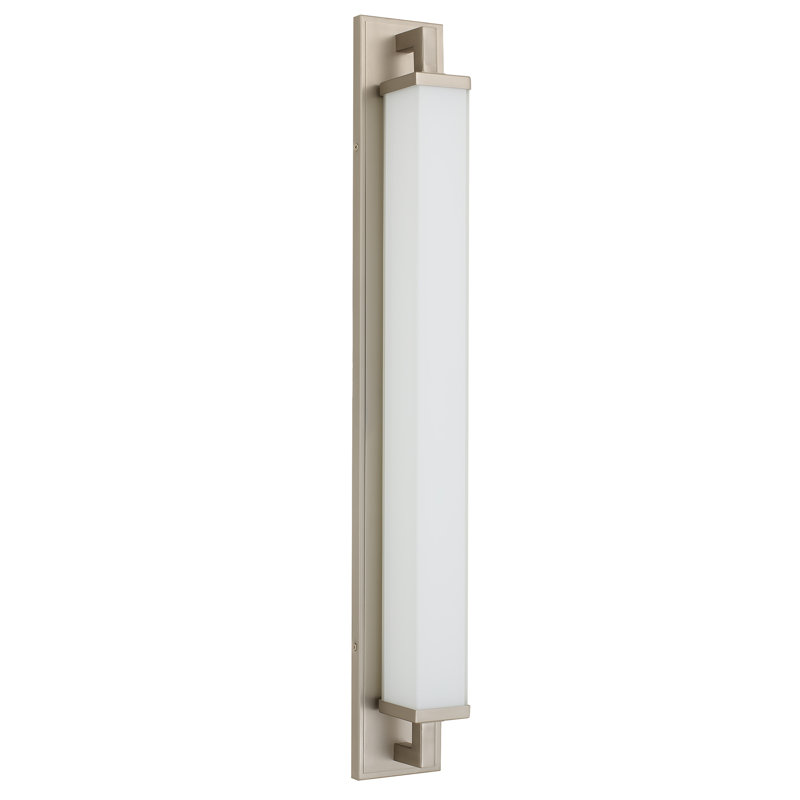 Barre d'éclairage intégrée pour meuble-lavabo à DEL, Nickel brossé, H 4,5 po x l 34 po x P 4 po