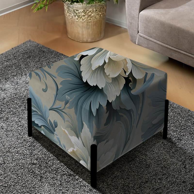 Petal Symphony Blue Damask Harmony I - Repose-pieds carré damassé