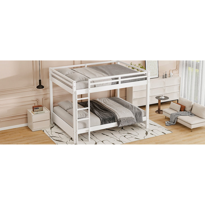 Lit superposé en bois blanc avec grand lit, pin et composition fiables, pour les petites chambres à coucher, espaces de soutien solides,