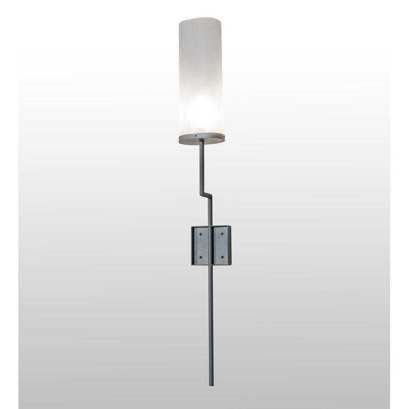 Ausband Steel Wallchiere