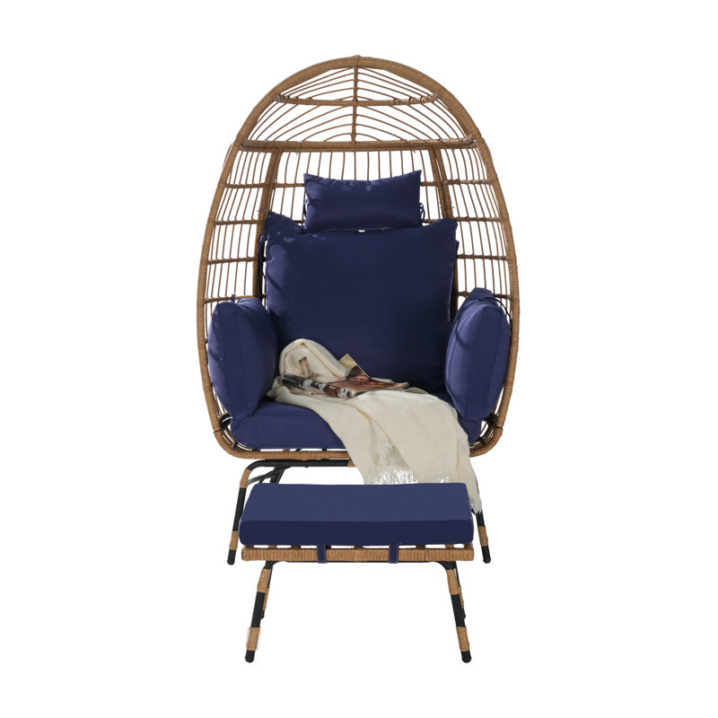 Chaise d'extérieur simple, fauteuil d'appoint avec repose-pieds et coussins pour la véranda, cour arrière, balcon