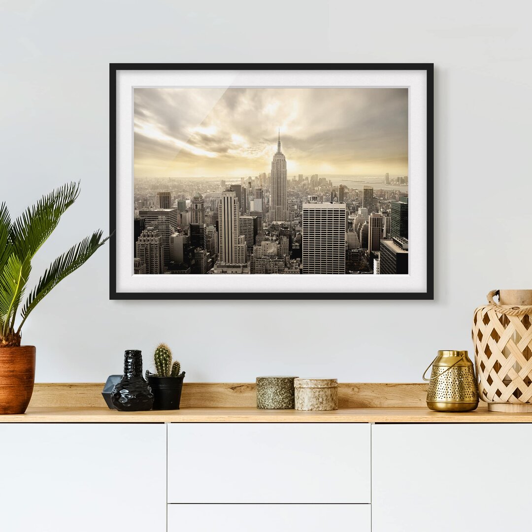 Gerahmtes Poster Manhattan at Dawn