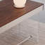 Bureau de luxe léger italien-508599940