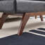 Banc de rangement moderne avec pieds en bois massif, parfait pour le bout du lit ou le vestibule-1126360219